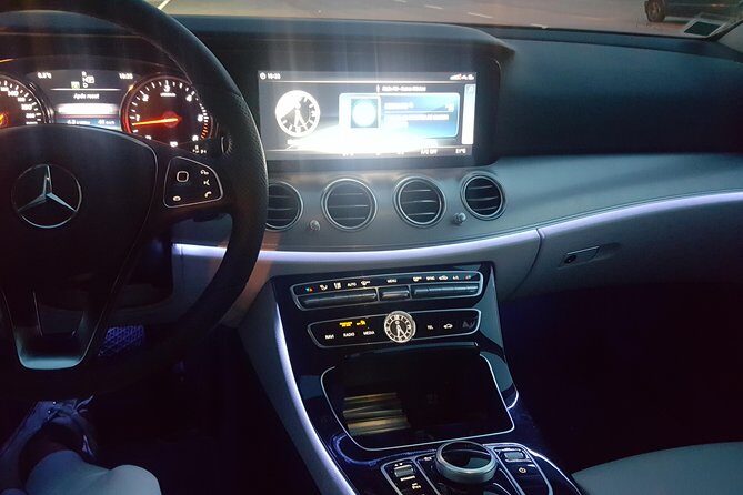 Transfer from Lisbon Airport to Lisbon City Hotels - An In-Depth Look at This Lisbon Airport Transfer Service