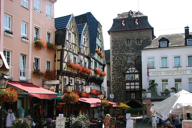 Transfer From Munich to Linz: Private Daytrip With 2 Hours for Sightseeing - Confirmation and Booking Details