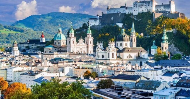 Transfer From Munich to Salzburg With 2 Hours of Sightseeing - Sightseeing Options Explained