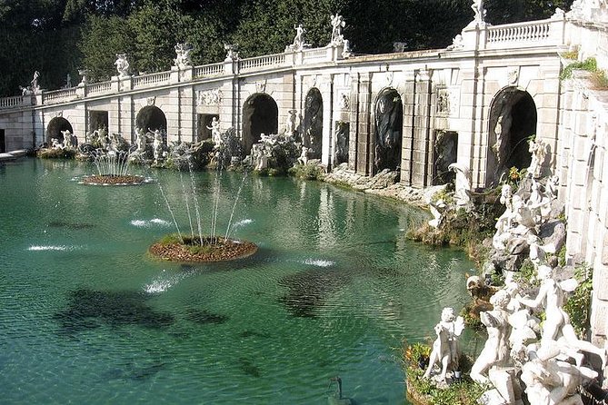 Transfer From Naples to Caserta Visiting 2hr the Royal Palace (1-8 Pax) - Cancellation Policy