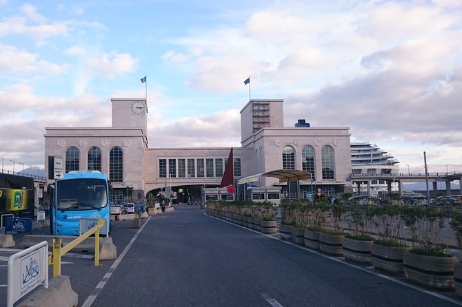 Transfer From Naples to Sorrento or Viceversa - Meeting and Pickup