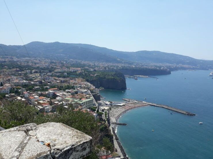 Transfer From Napoli to Sorrento or Back - Service Details and Inclusions