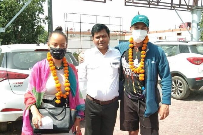 Transfer from New Delhi to Agra by Private car - Introduction