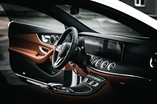 Transfer From Orly/Cdg/Lbg Airport to Paris (E-Class 2pax) - The Sum Up