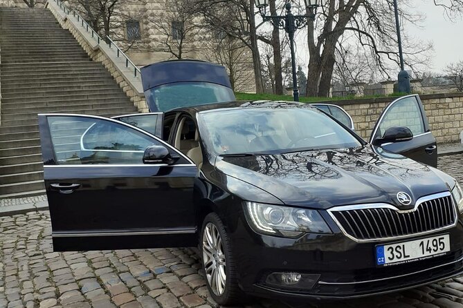 Transfer From Prague Hotel to Airport Prague - Service Overview