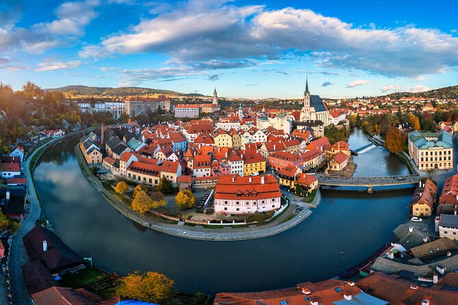 Transfer From Prague to Cesky Krumlov: Private Daytrip With 2h for Sightseeing - Good To Know