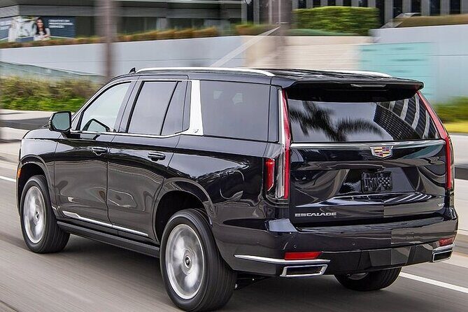 Transfer from Ronald Reagan Airport DCA to Washington DC by SUV - Comfortable, Modern Vehicles for a Smooth Ride