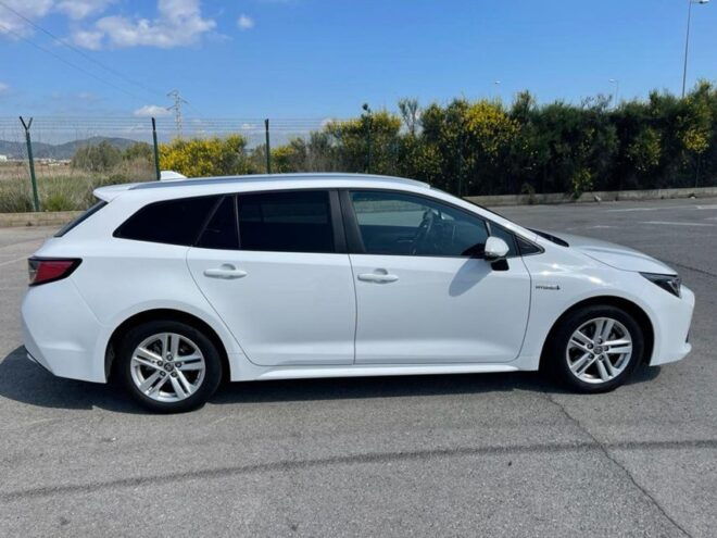 Transfer From Salou to Barcelona: Airport Transfer - Inclusions