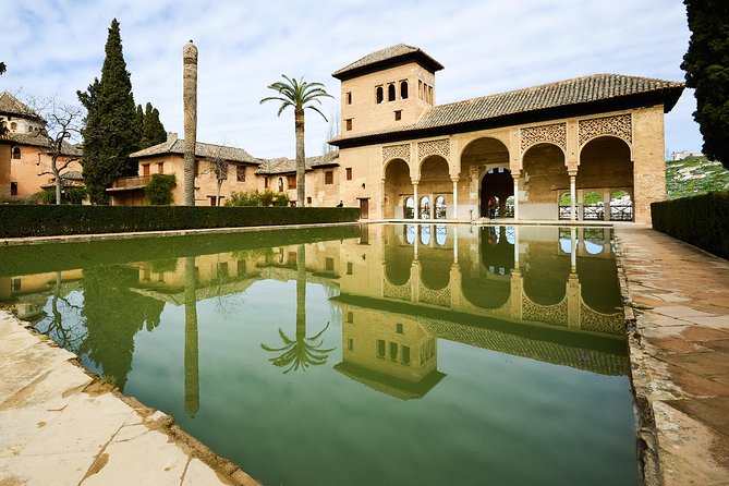 Transfer From Seville to Granada With a Stop in Ronda - Top Sights to Visit in Granada