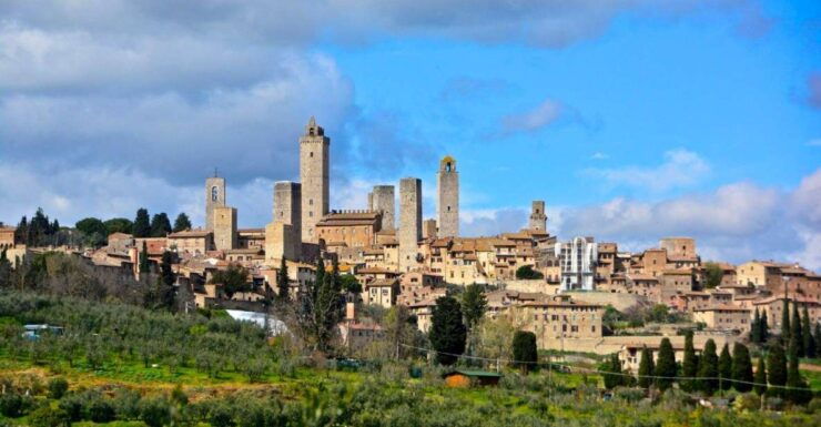 Transfer From Siena to Florence With Stop in San Gimignano - Cost and Duration