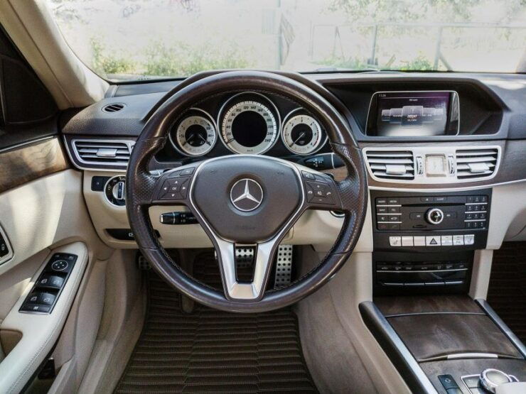 Transfer From SKG Airport to Hanioti - English-Speaking Driver and Pickup