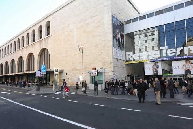 Transfer From Termini Station to Rome Center With Van - Booking Information