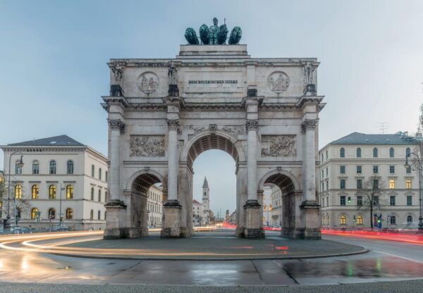 Transfer From Vienna to Munich With 2 Hours of Sightseeing - Additional Information and Tips