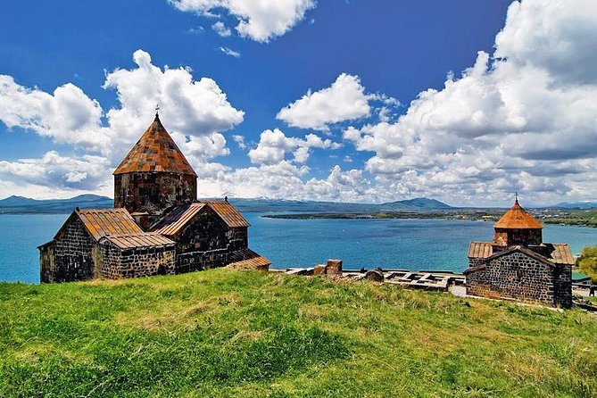 Transfer From Yerevan to Tbilisi With Tours - What To Expect