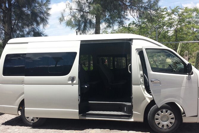 Transfer From Your Hotel in Oaxaca to the Oaxaca Airport - Inclusions