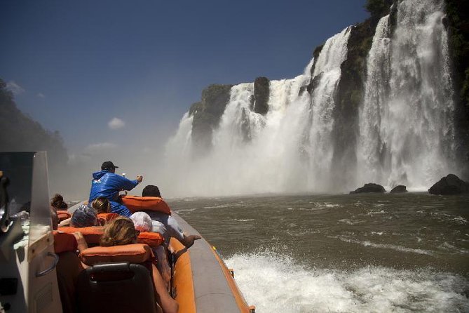 Transfer in IGU & IGUassu Falls Brazilian Side & Macuco Boat Safari - Service Details
