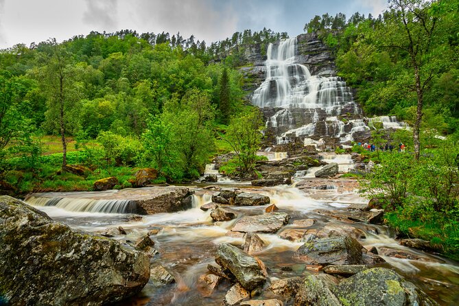 TRANSFER, LUXURY VAN 1-7 PAX: Bergen – Fagernes, Valdres - Overview of the Transfer Service