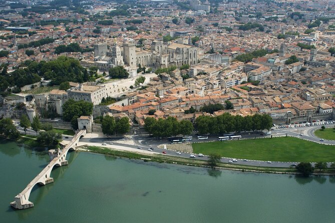 Transfer Marseille Center to Avignon Center - Duration and Opening Hours