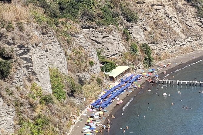 Transfer-Naples Area to Ravello-2hr Stop in Pompeii & Vice Versa - Weather Contingency Plan