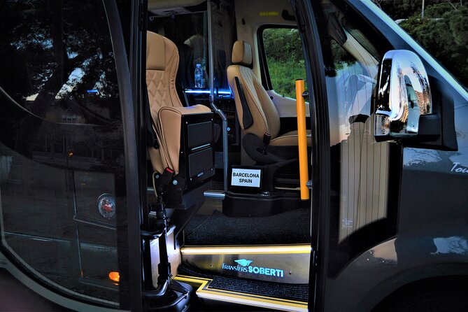 Transfer Privado Del Puerto De Cruceros Al Aeropuerto En Barcelona - Pricing and Booking Information