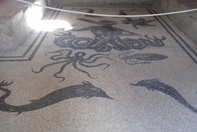 Transfer- Rome to Amalfi With a 120 Minutes Stop in Herculaneum or Vice Versa - The Sum Up