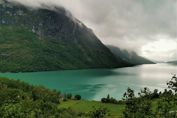 TRANSFER, STANDARD, 1-7 PAX: Bergen – Olden, Loen, Stryn - Transfer Options From Bergen to Loen