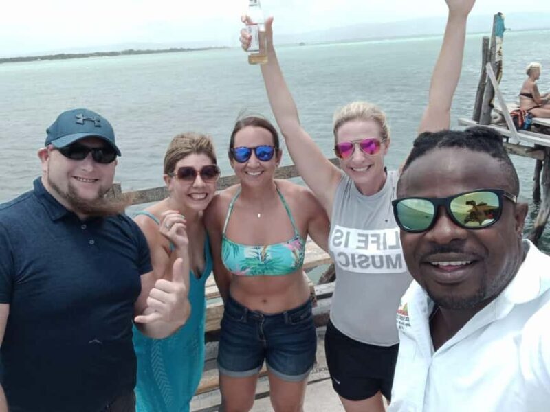 Transfer Taxi to Negril Catamaran Cruise from Falmout Resort - Food, Drinks, and Atmosphere Onboard