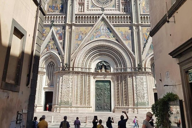 Transfer to Florence, Visiting Orvieto From Rome (Or Vice Versa) - Inclusive Services and Amenities