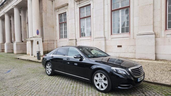 Transfer To/From Lisbon-Airport, Mercedes/ Porsche - Airport Meet-and-Greet