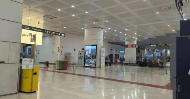 Transfer Verona - Airport Venice - Full Description