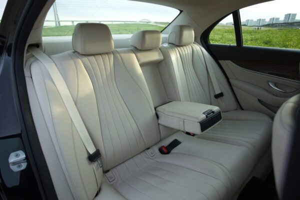 Transfers In/Out in Lisbon - Contact Information