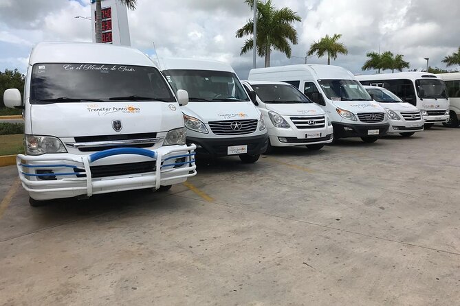 Transfers of 1-6 People Punta Cana Area - Professional Drivers and Clean Vehicles