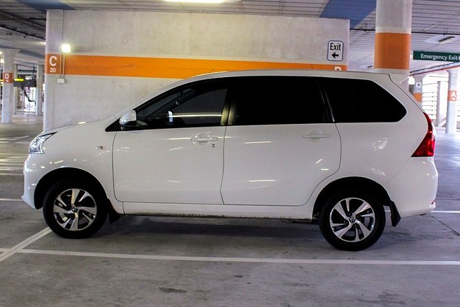 Transport Shuttle Transfer From Constantia to Cape Town Airport - Pricing and Booking Details