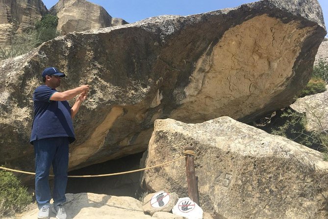 Transport to Gobustan and Mud Volcanoes for up to 4 People for the Same Price - Good To Know