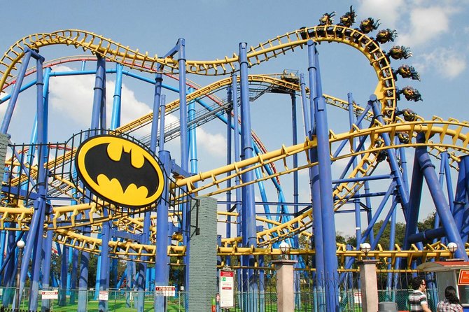 Transportation and Access to Six Flags Amusement Park - Lunch Provided During the Tour