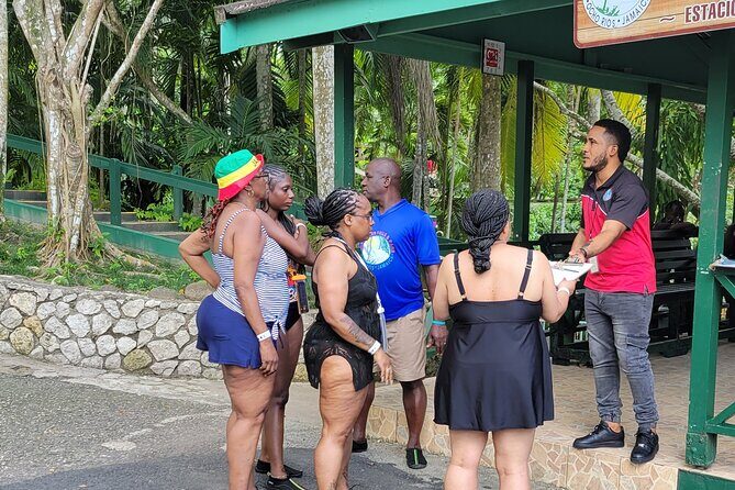 Transportation Dunns River,Blue hole horse back riding day trip - Good To Know