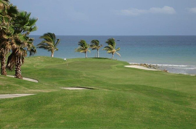 Transportation from Runaway Bay Hotels to Golfing Cinnamon Hill - FAQ