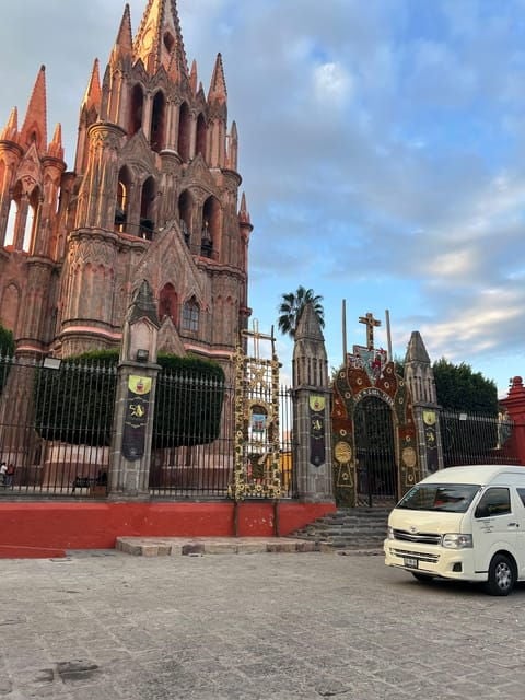 Transportation: Queretaro Airport to San Miguel De Allende - Accessibility and Assistance