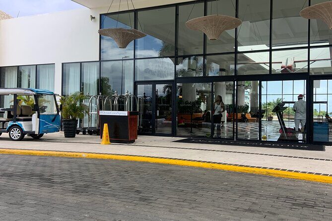 Transportation to any resort in Montego bay - Flexibility and Cancellation Policy