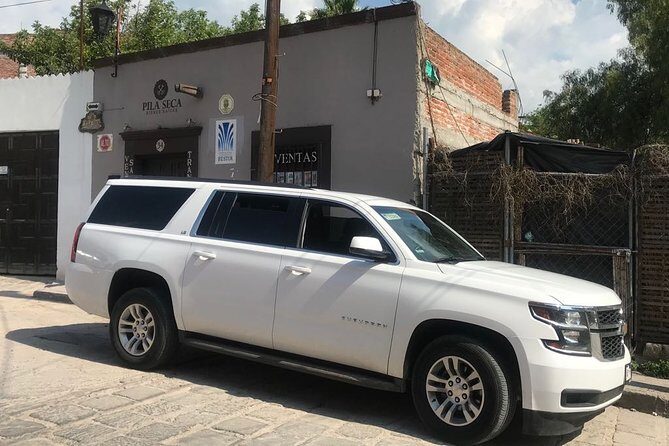 Transporte hacia aeropuertos - Who is this service best suited for?