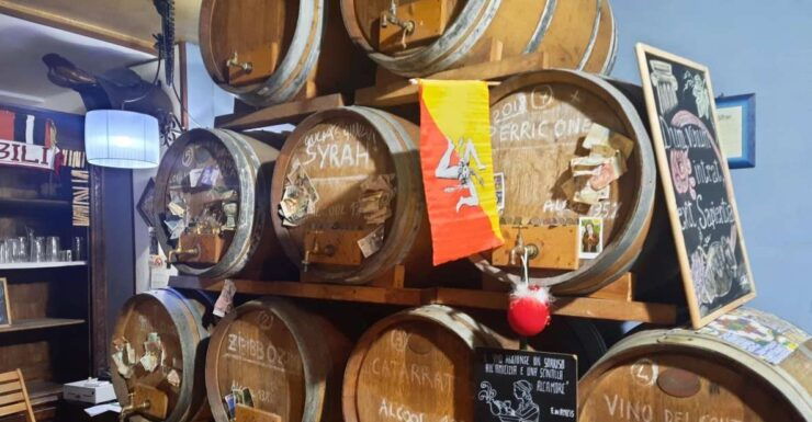 Trapani: Half-Day Old Town Foodie Tour With Local Guide - Tour Overview