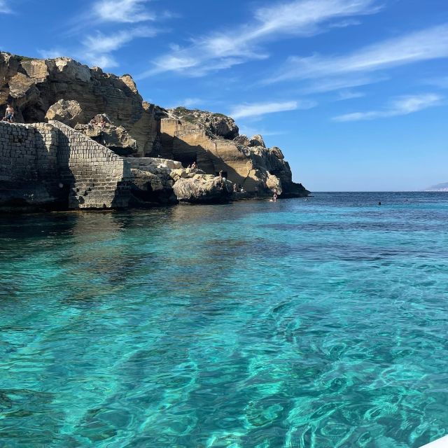 Trapani: Private Egadi Islands Favignana & Levanzo Tour - Languages and Tour Features