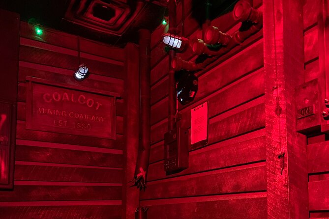 Trapped Below: Underground Escape Room Adventure at Extreme Escape San Antonio - What To Expect
