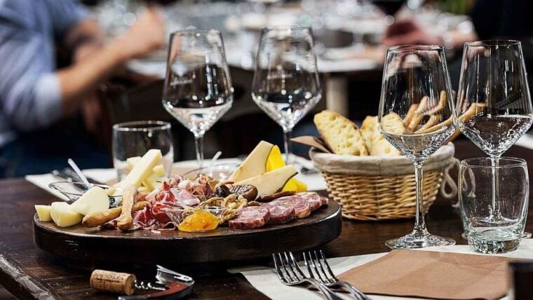 Trasimeno: Light Lunch, Oil, And Wine Experience - Vineyard Tour Insights