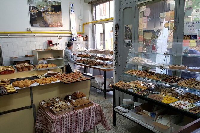 Trastevere District Must-See Sites Walking Art & Food Tour - Operator Details