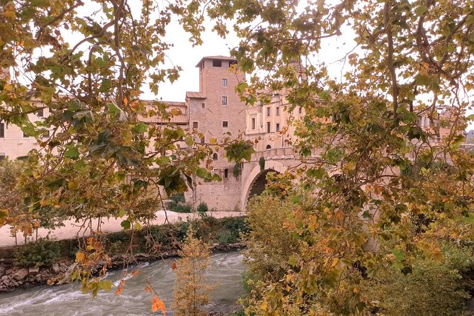 Trastevere Private Food & Wine Tour With Expert Guide - Meeting and Pickup Details