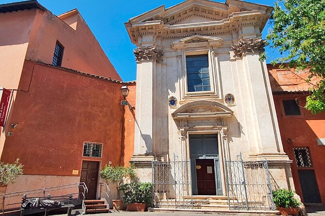 Trastevere Quarter Private Walking Tour With Gelato - Meeting and Pickup