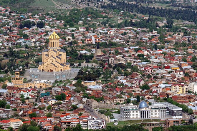 Travel Across the Lesser Caucasus, 12 Days Tour - Day 4: Karahunj & Khndzoresk Village