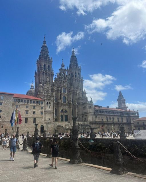 Travel Porto to Santiago Compostela With Stops Along the Way - Duration and Flexibility