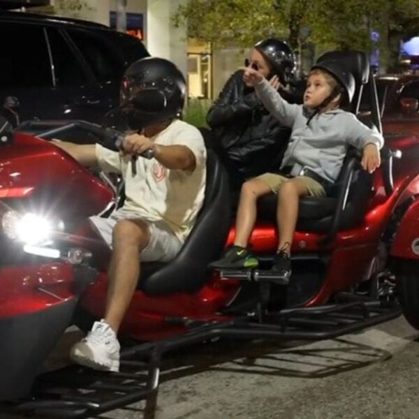 Traveling in a Giant Moto Trike in NYC Is Incredible!Unique - Helpful Information and Translation